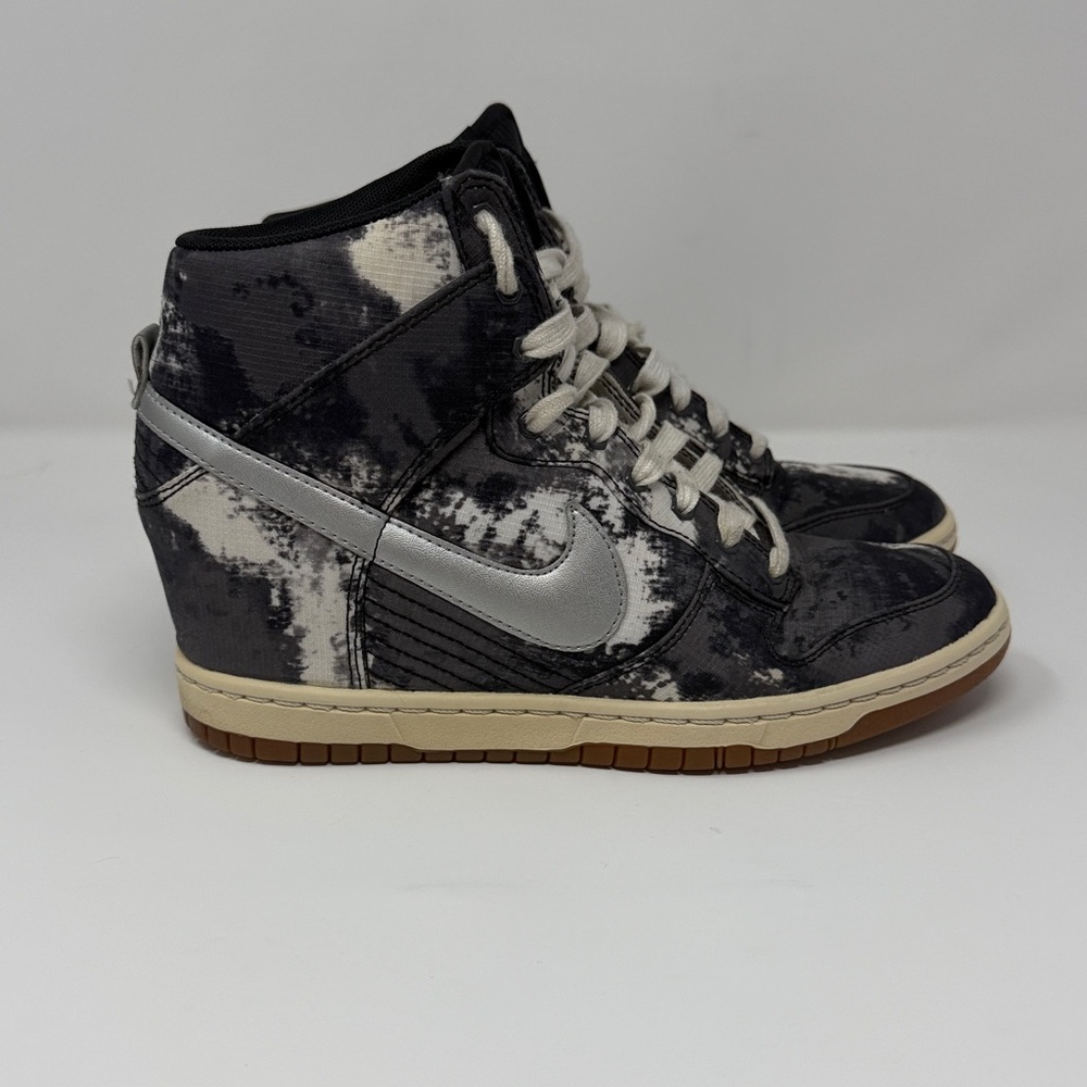 Nike Women's Dunk Sky Hi Hidden Wedge Sneakers - Black/White - 8 - Picture 3 of 8